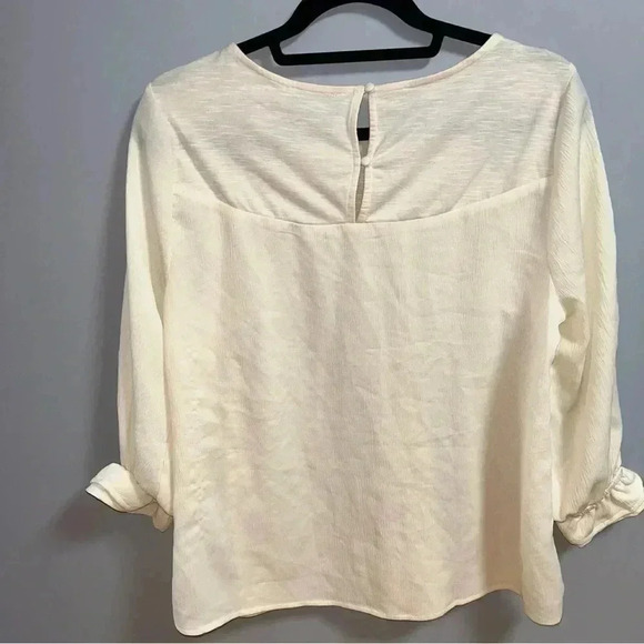 Skies Are Blue Blouse - Picture 3 of 5